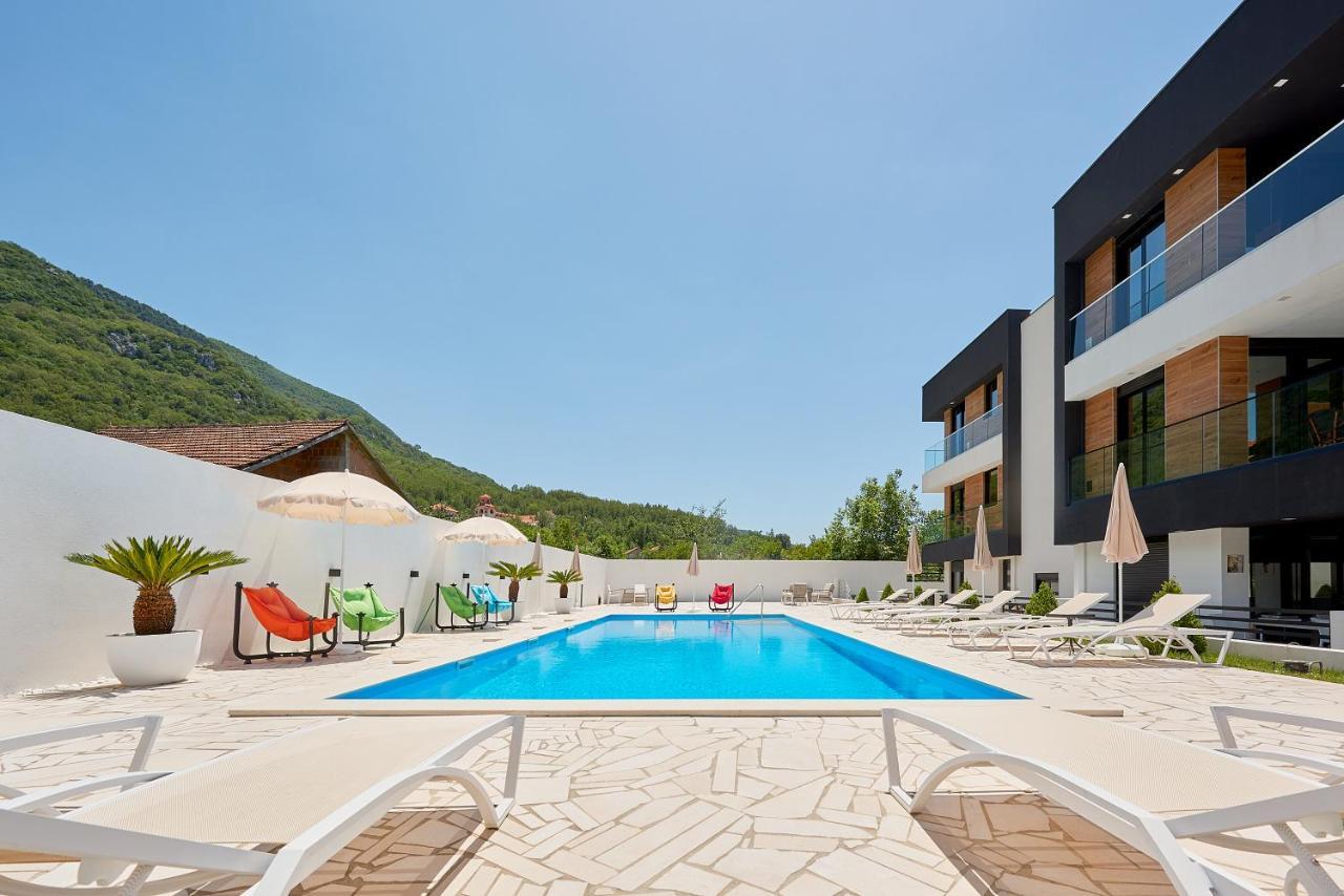 Georgiy Lux Apartments Lastva Grbaljska Ngoại thất bức ảnh
