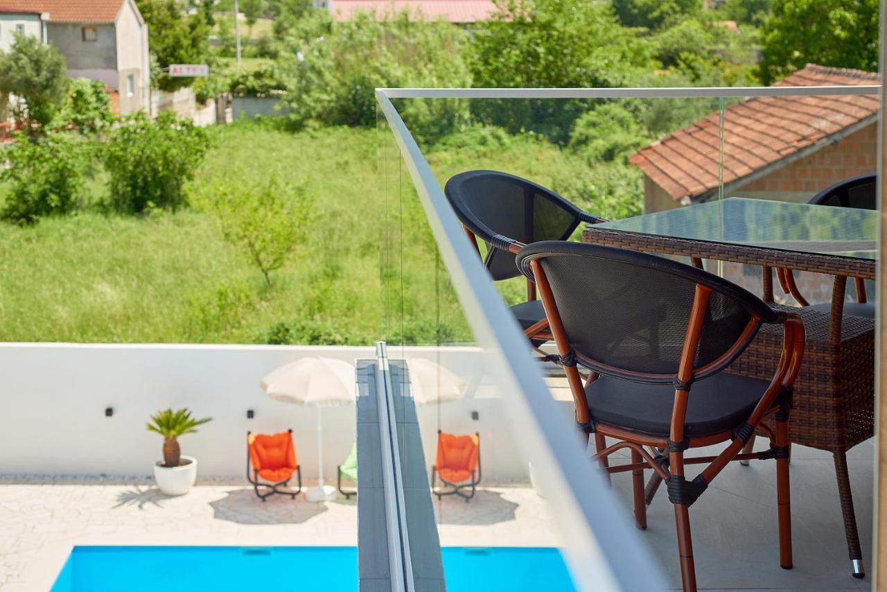 Georgiy Lux Apartments Lastva Grbaljska Ngoại thất bức ảnh