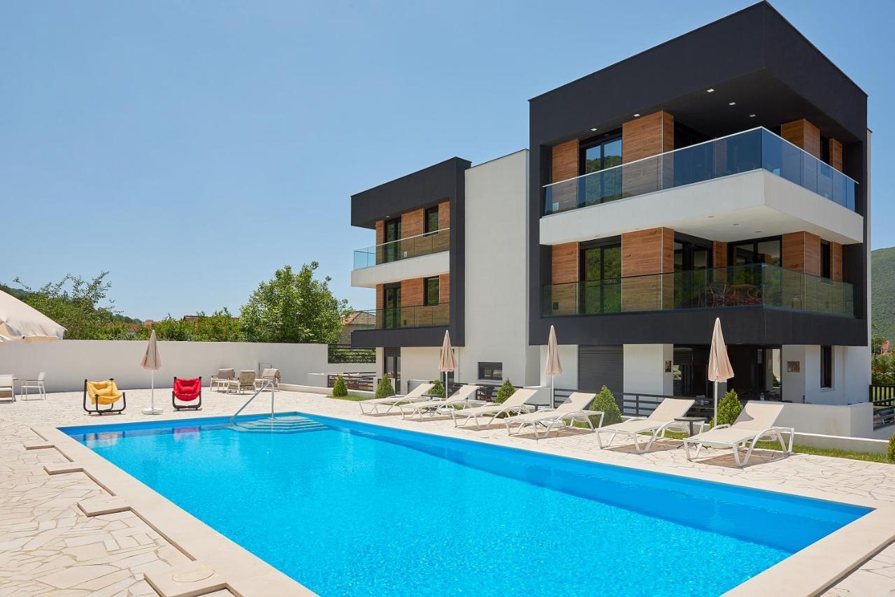 Georgiy Lux Apartments Lastva Grbaljska Ngoại thất bức ảnh