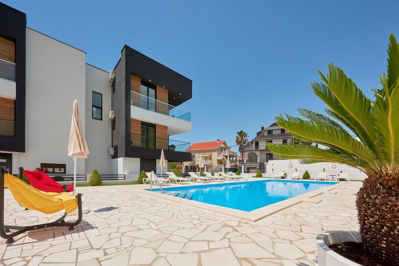 Georgiy Lux Apartments Lastva Grbaljska Ngoại thất bức ảnh